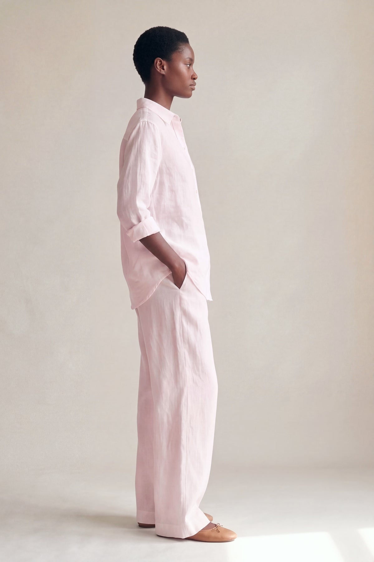 Conjunto Camisa Edi e Calça Camila Linho Puro · 2 peças Rosa Bebê — Perfil #Cor_Rosa Bebê