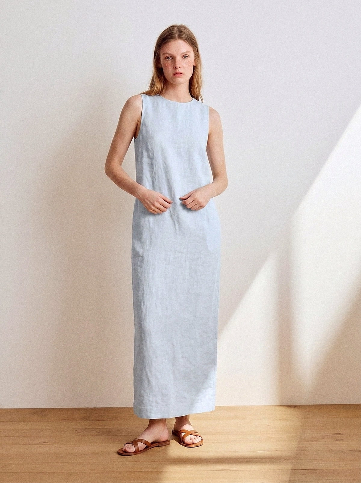 Vestido Alice Midi Linho Puro Azul Bebê — Estúdio Frente