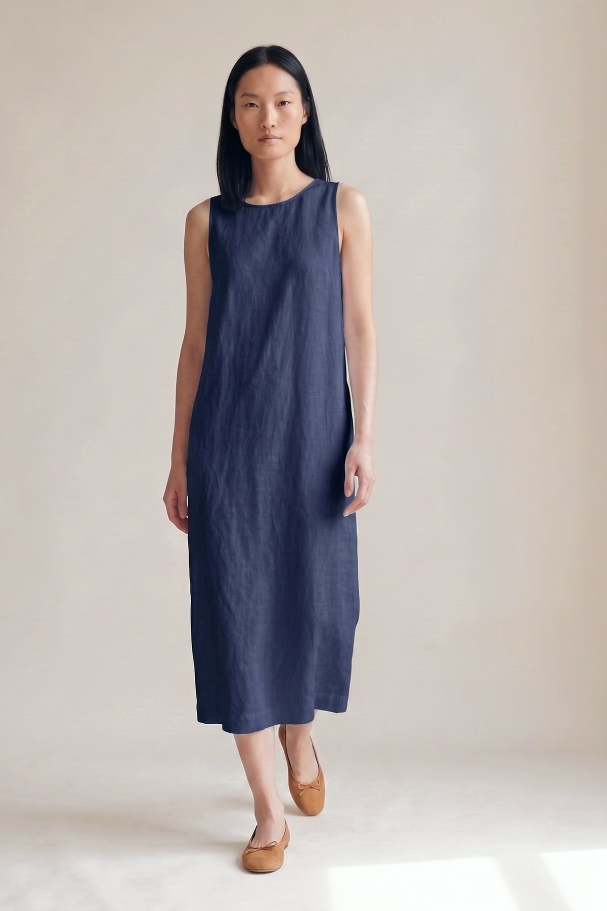 Vestido Alice Midi Linho Puro Marinho — Andando