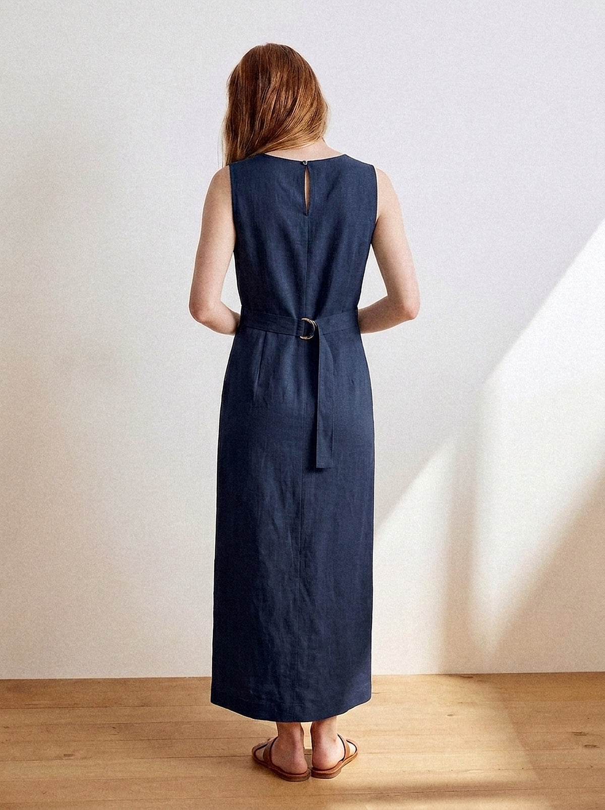 Vestido Alice Midi Linho Puro Marinho — Estúdio Costas