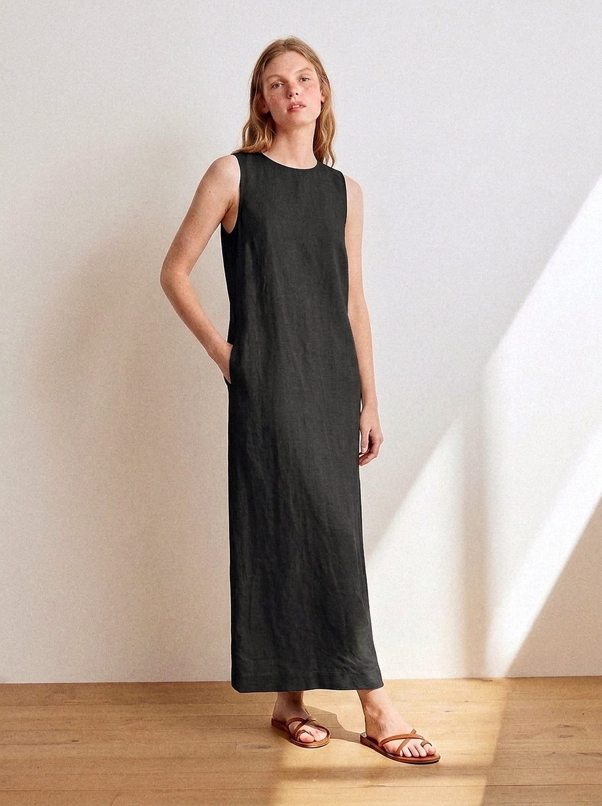 Vestido Alice Midi Linho Puro Preto — Estúdio Frente
