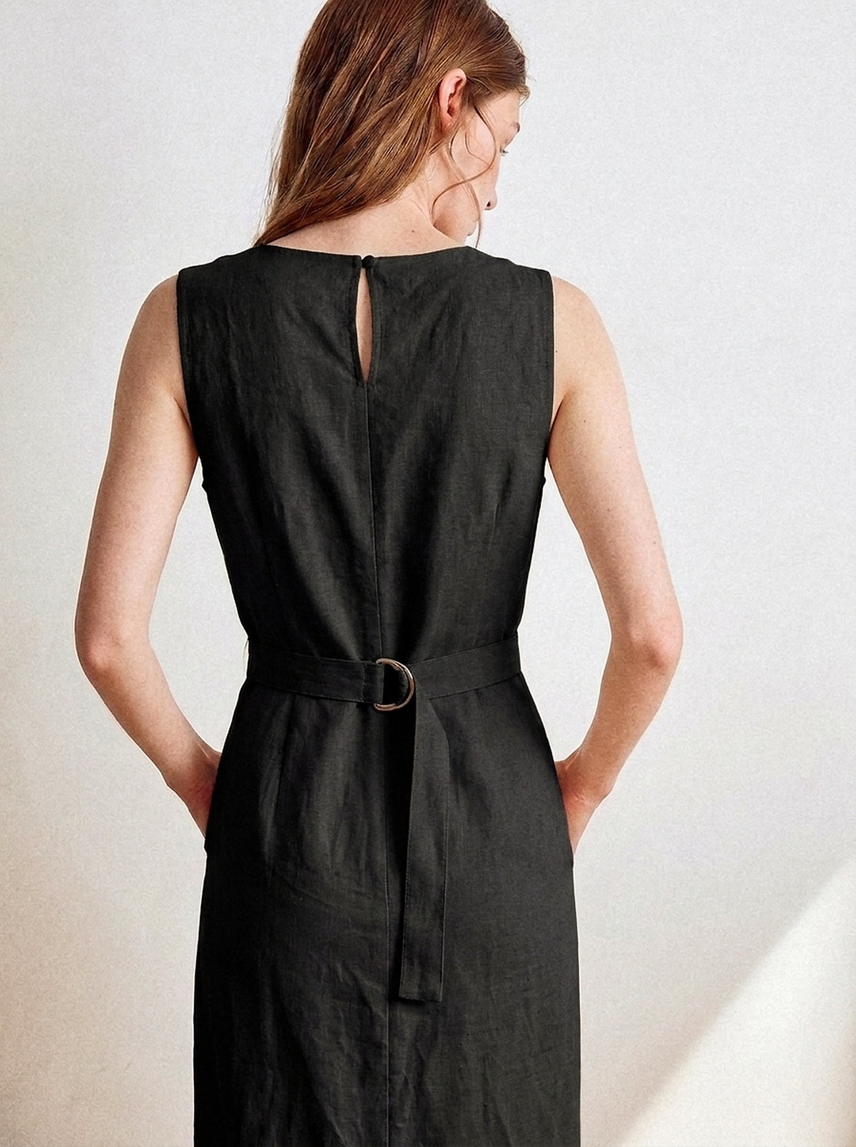 Vestido Alice Midi Linho Puro Preto — Estúdio Costas Close