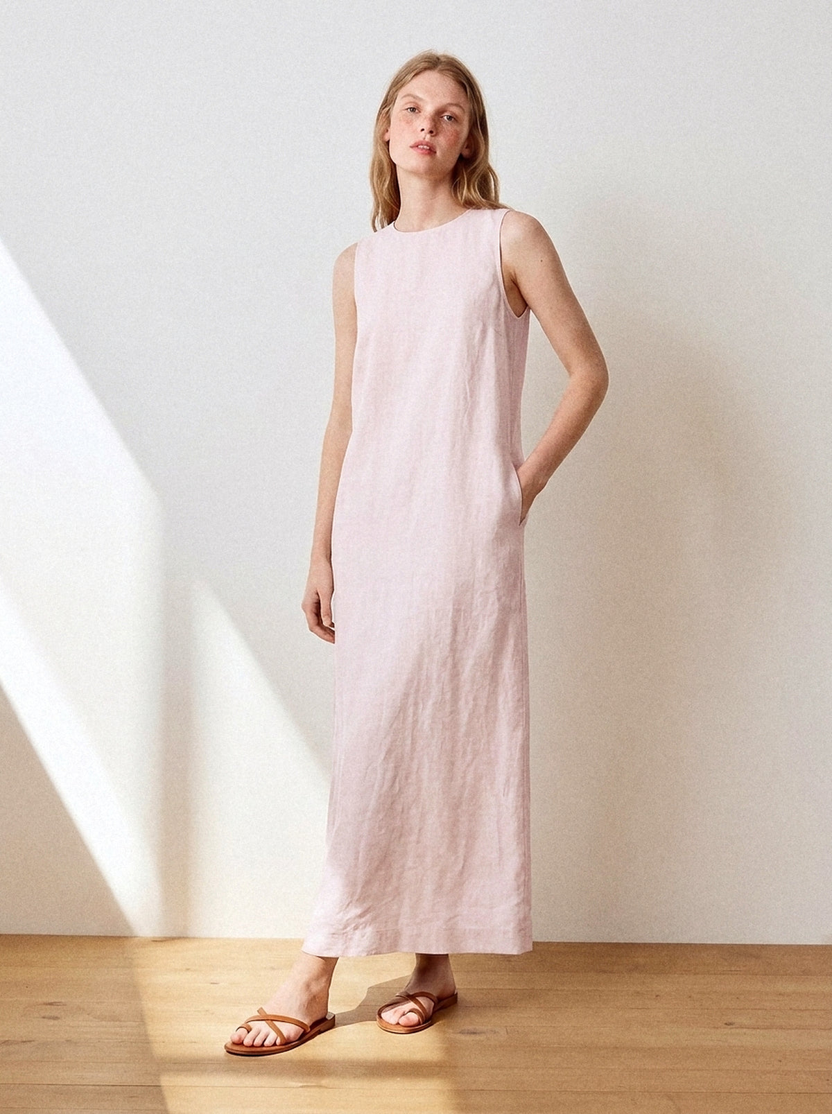 Vestido Alice Midi Linho Puro Rosa Bebê — Estúdio Frente