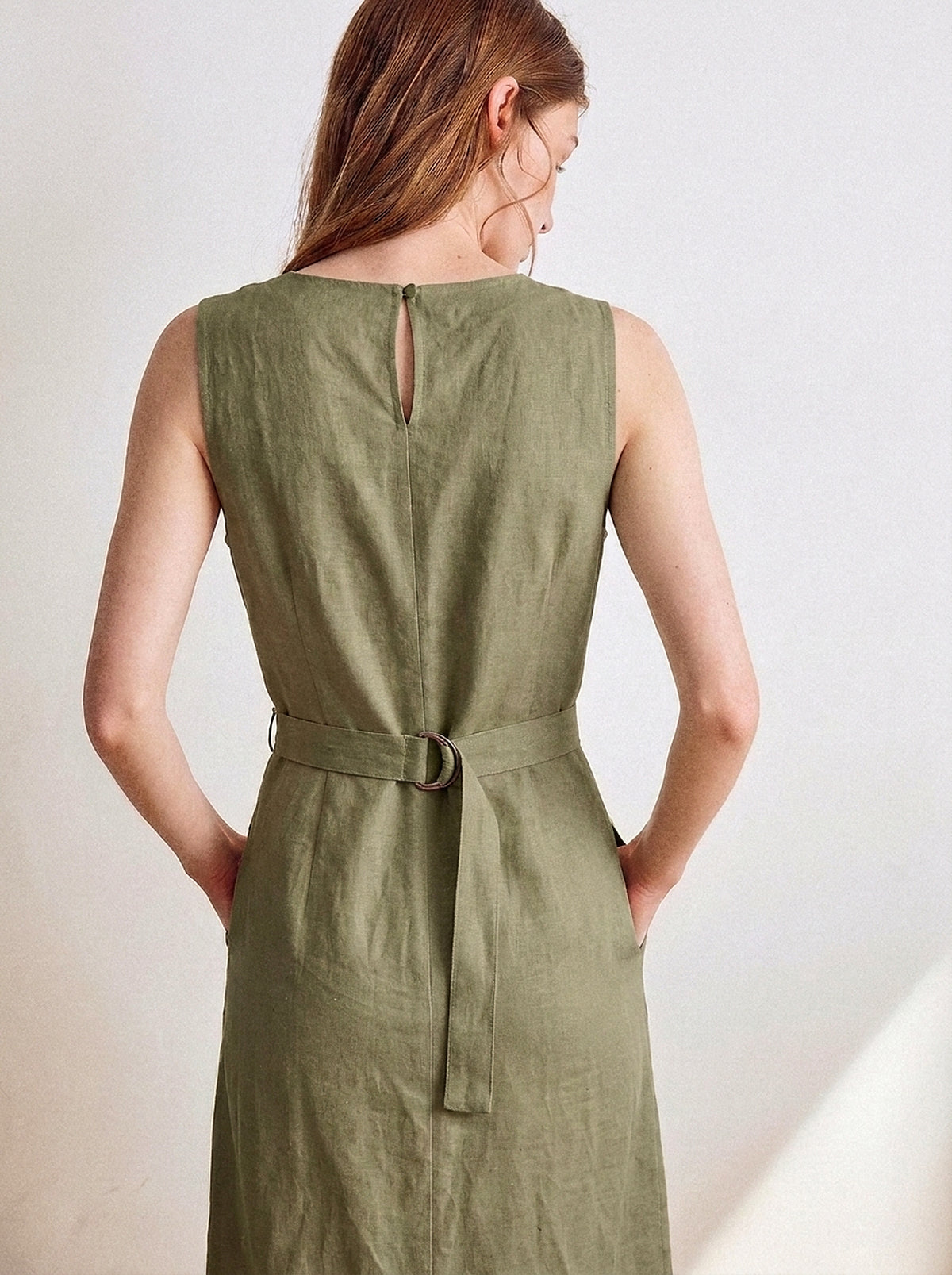 Vestido Alice Midi Linho Puro Verde Militar — Estúdio Costas Close
