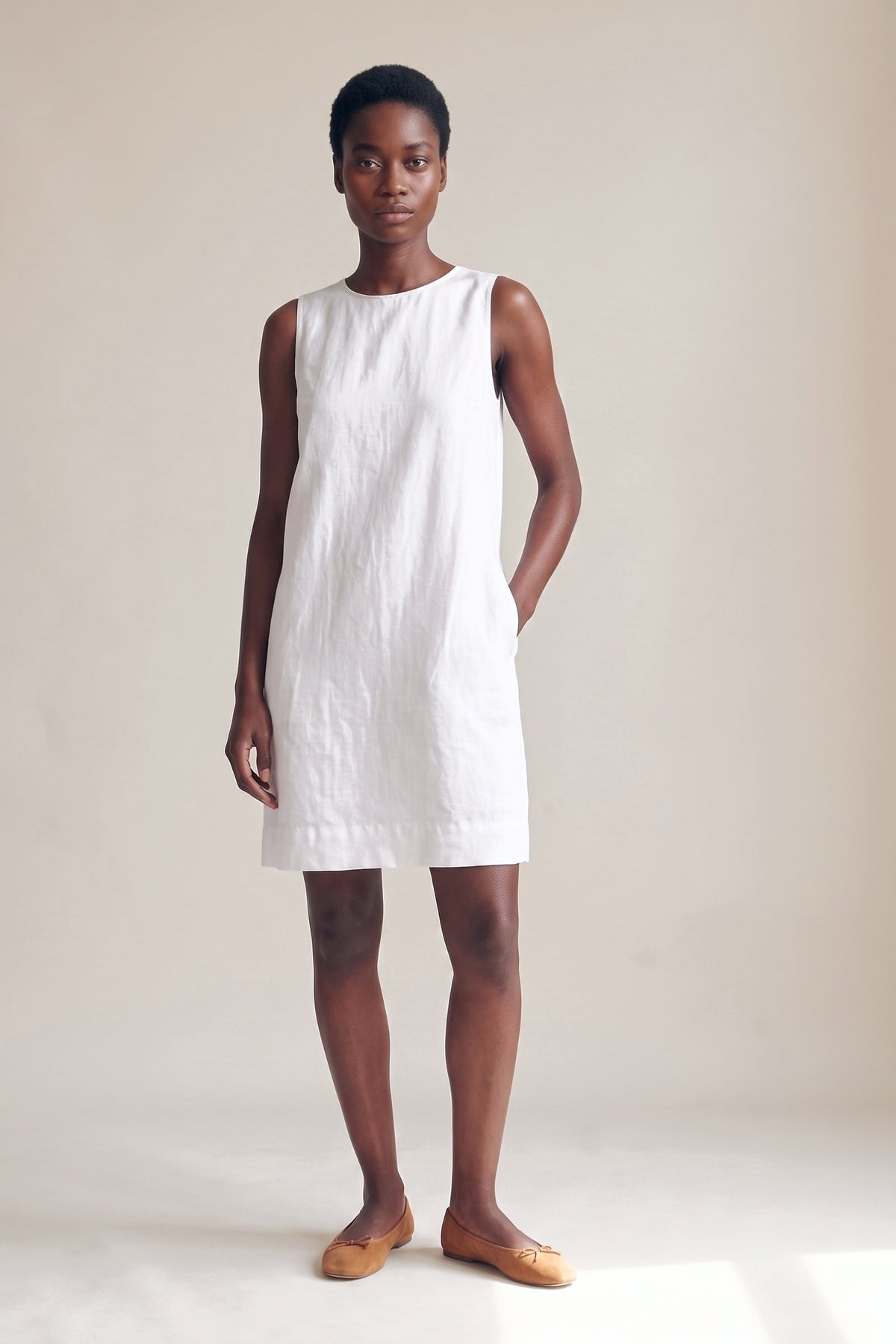 Vestido Alice Linho Puro Branco — Frente #Cor_Branco