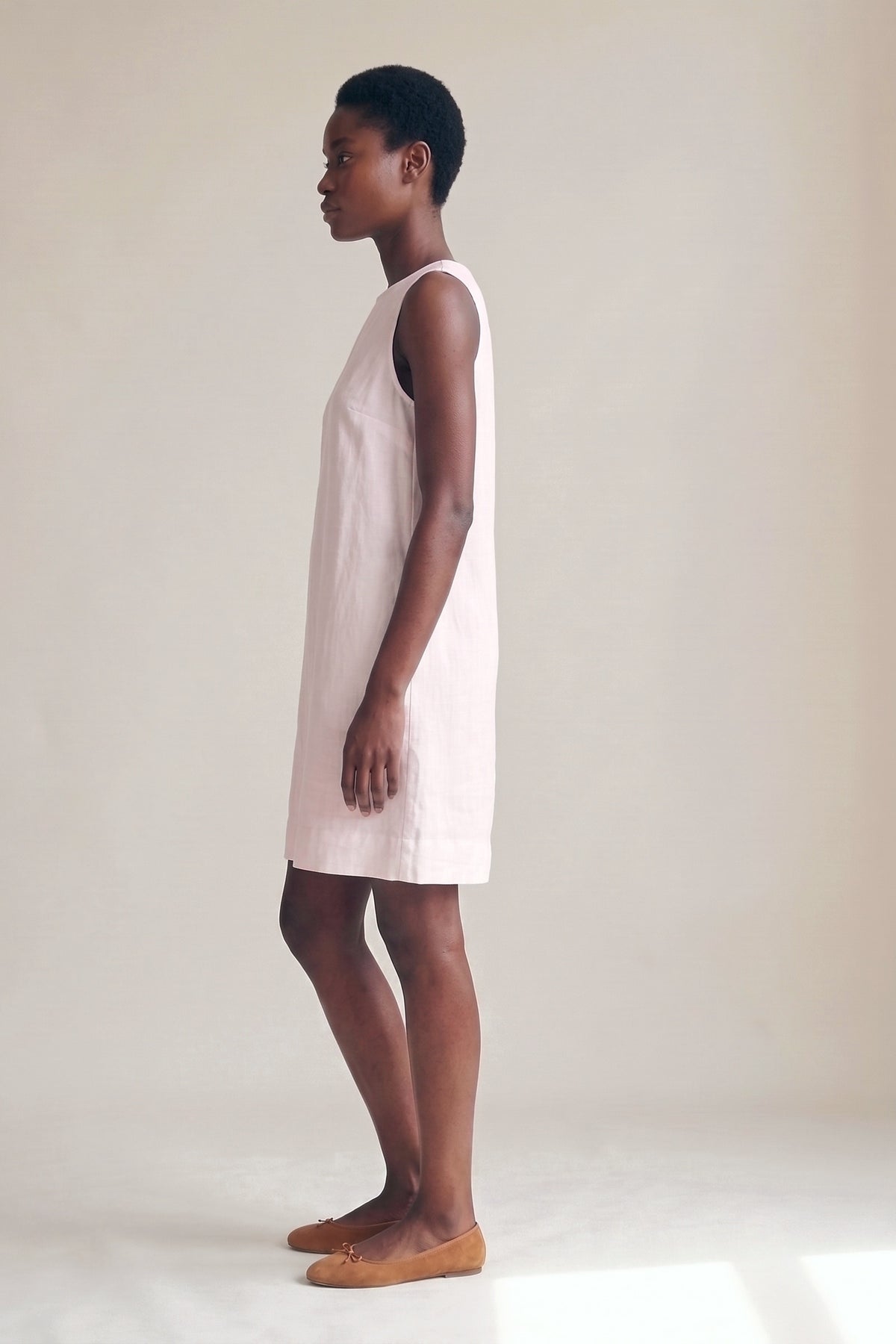 Vestido Alice Linho Puro Rosa Bebê — Perfil
