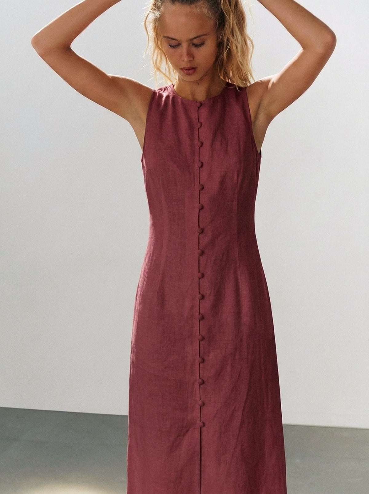 Vestido Midi Carol Marsala — Estúdio Close