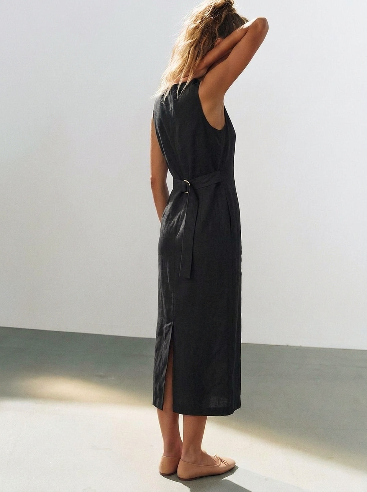 Vestido Midi Carol Preto — Estúdio Costas