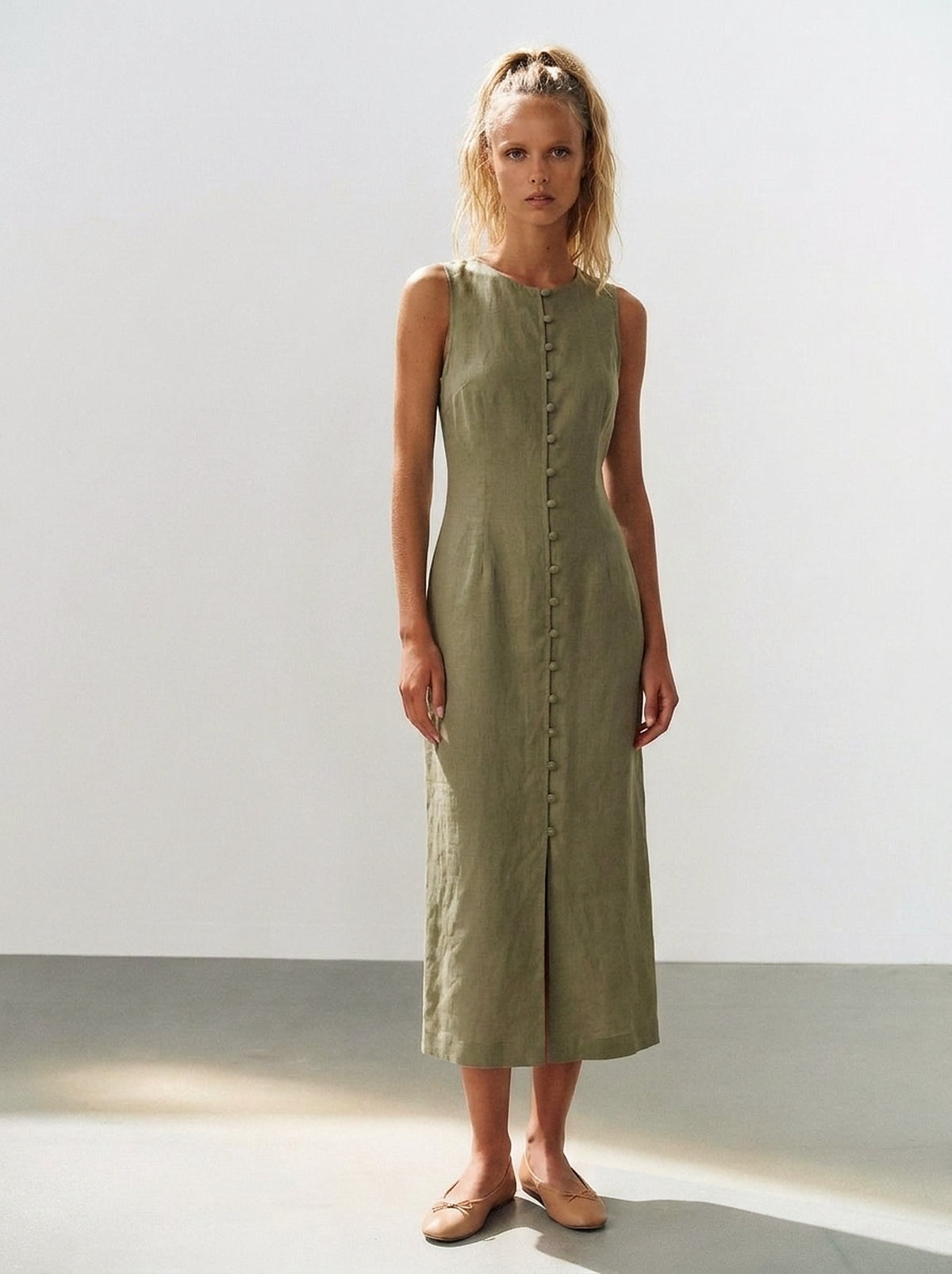 Vestido Midi Carol Verde Militar — Estúdio Frente