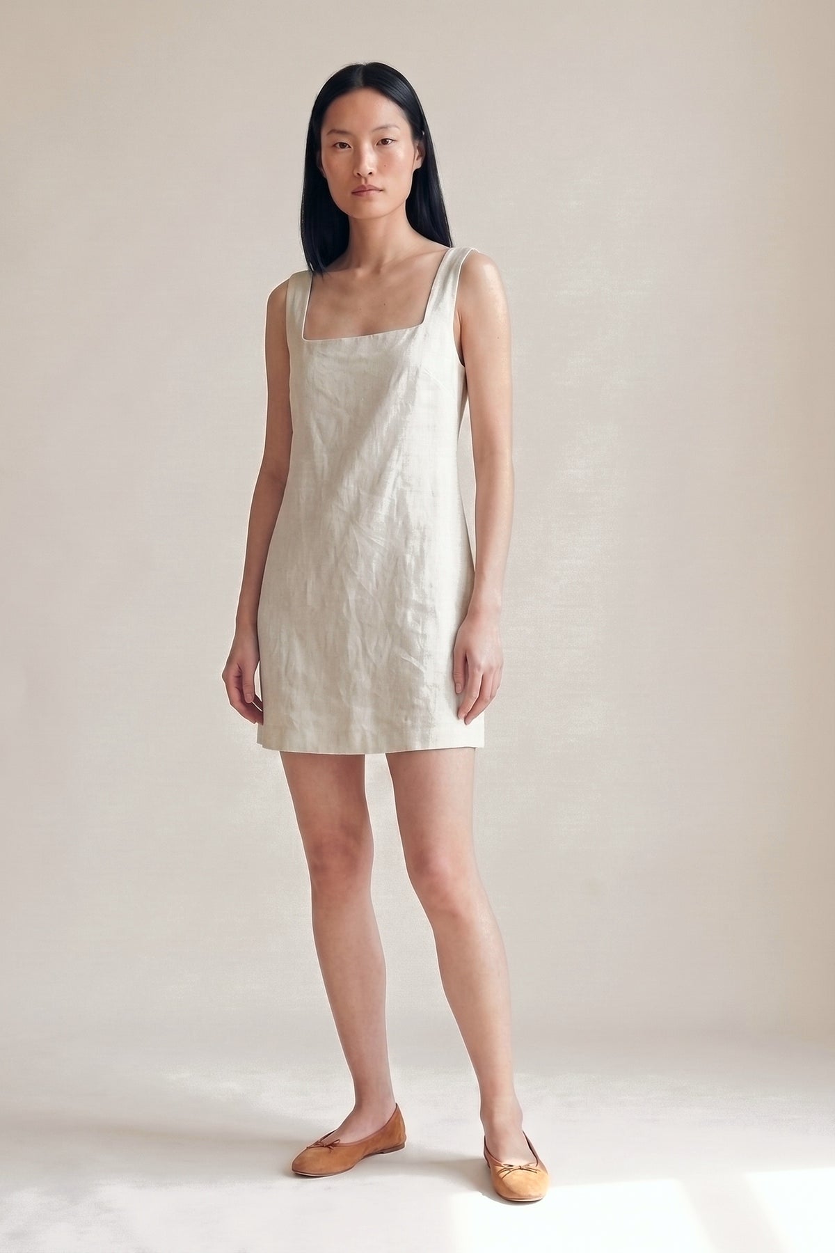 Vestido Laura Linho Puro Cru — Frente #Cor_Cru