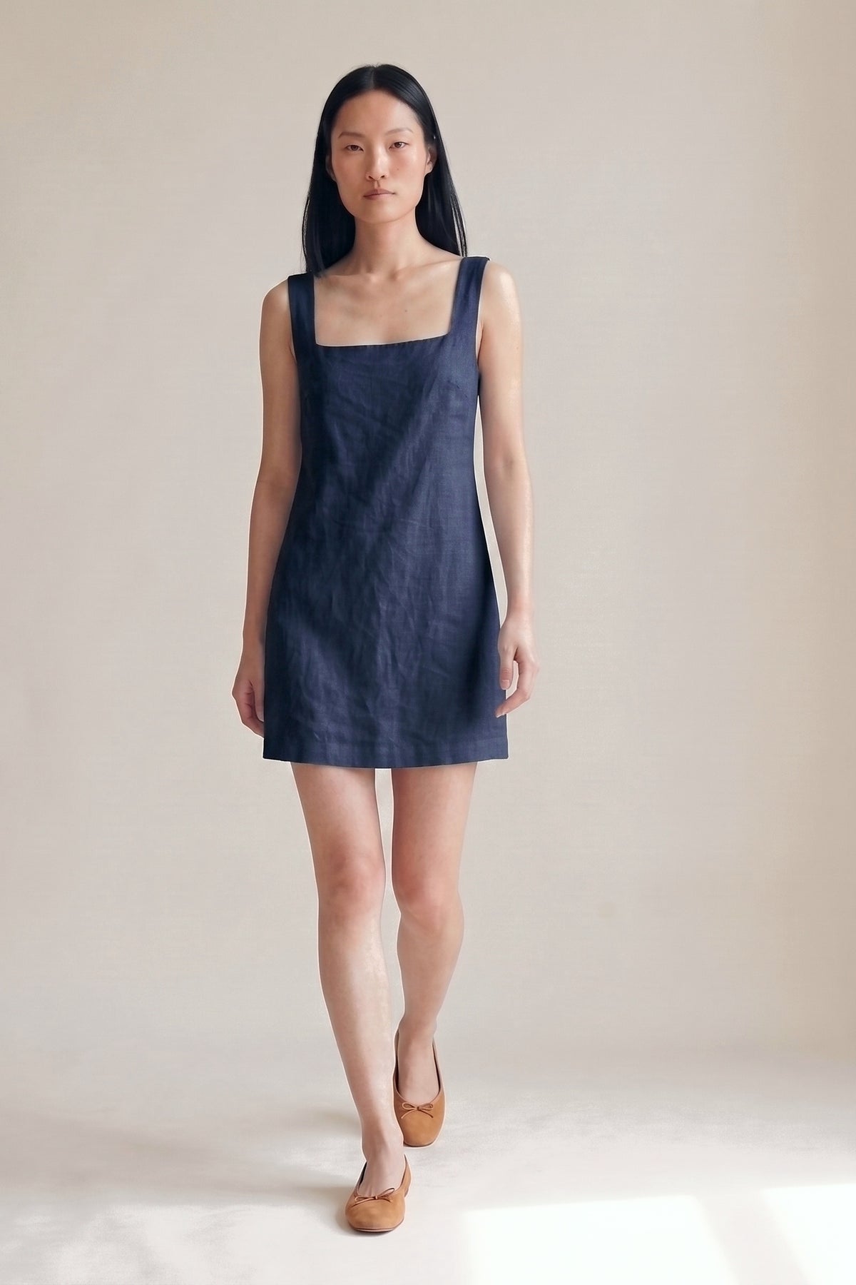 Vestido Laura Linho Puro Marinho — Andando #Cor_Marinho