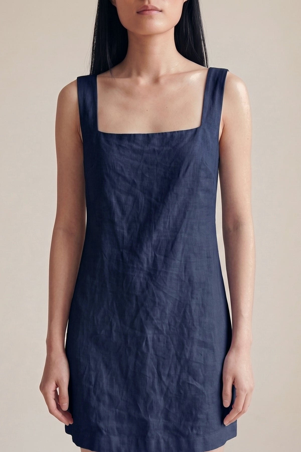 Vestido Laura Linho Puro Marinho — Detalhe #Cor_Marinho