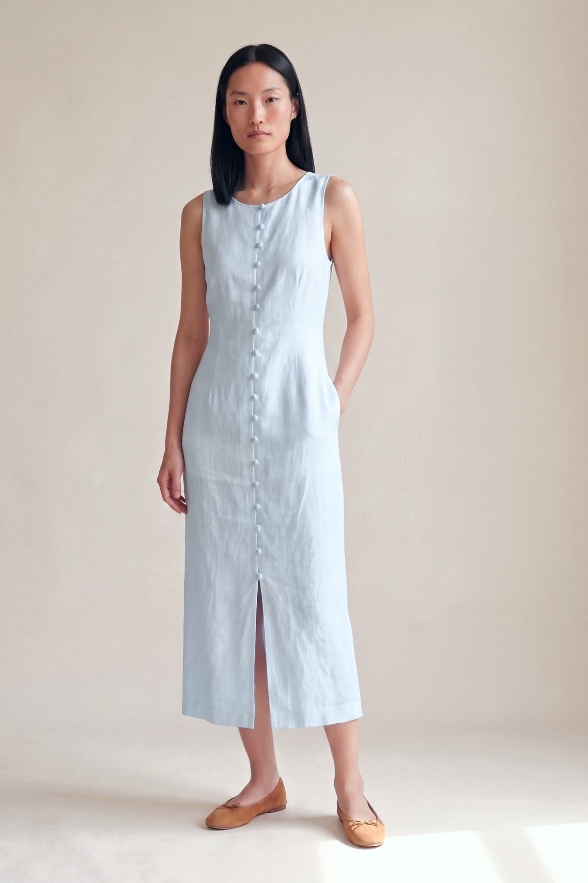 Vestido Midi Carol Azul Bebê — Frente