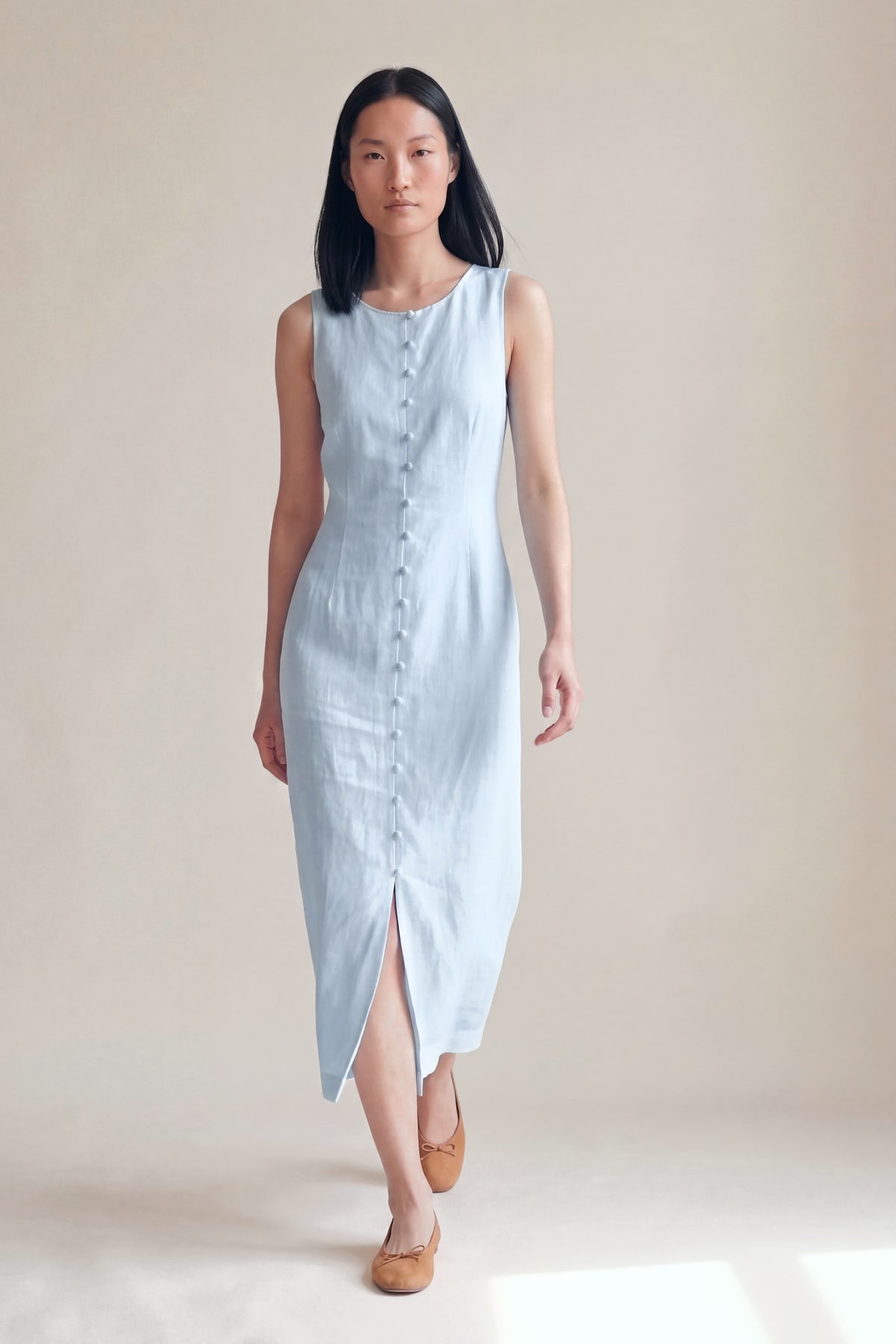 Vestido Midi Carol Azul Bebê — Andando