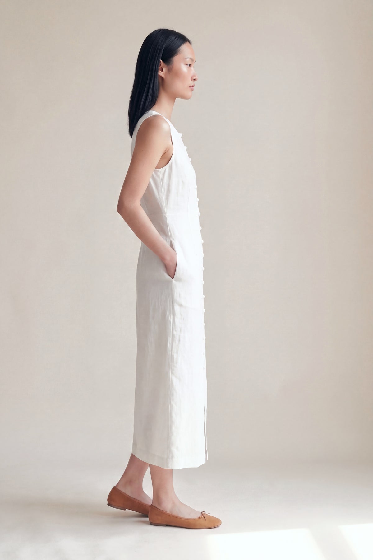 Vestido Midi Carol Branco — Perfil